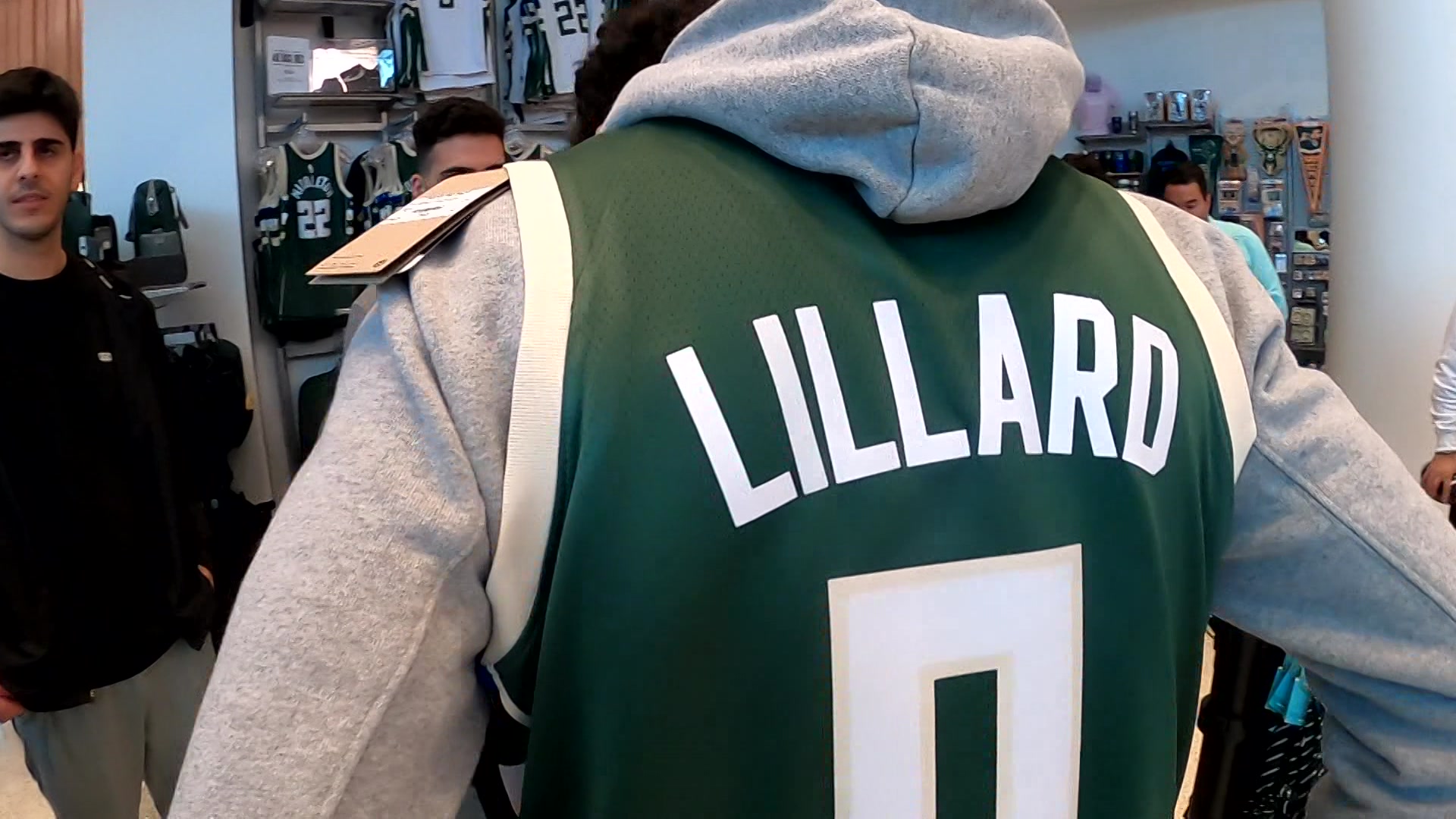 Dame time: Fans flock to Bucks Pro Shop to get buy new Lillard jerseys