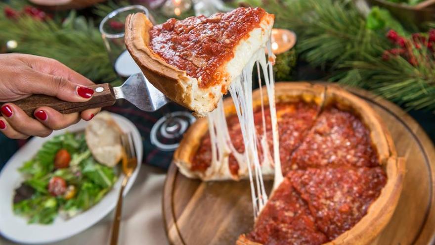 World famous deep dish pizza 'Giordano's' is coming to Kenosha