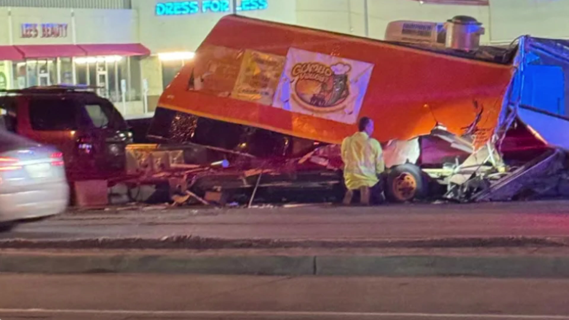 No criminal charges in Milwaukee OWI crash that destroyed food truck – WDJT