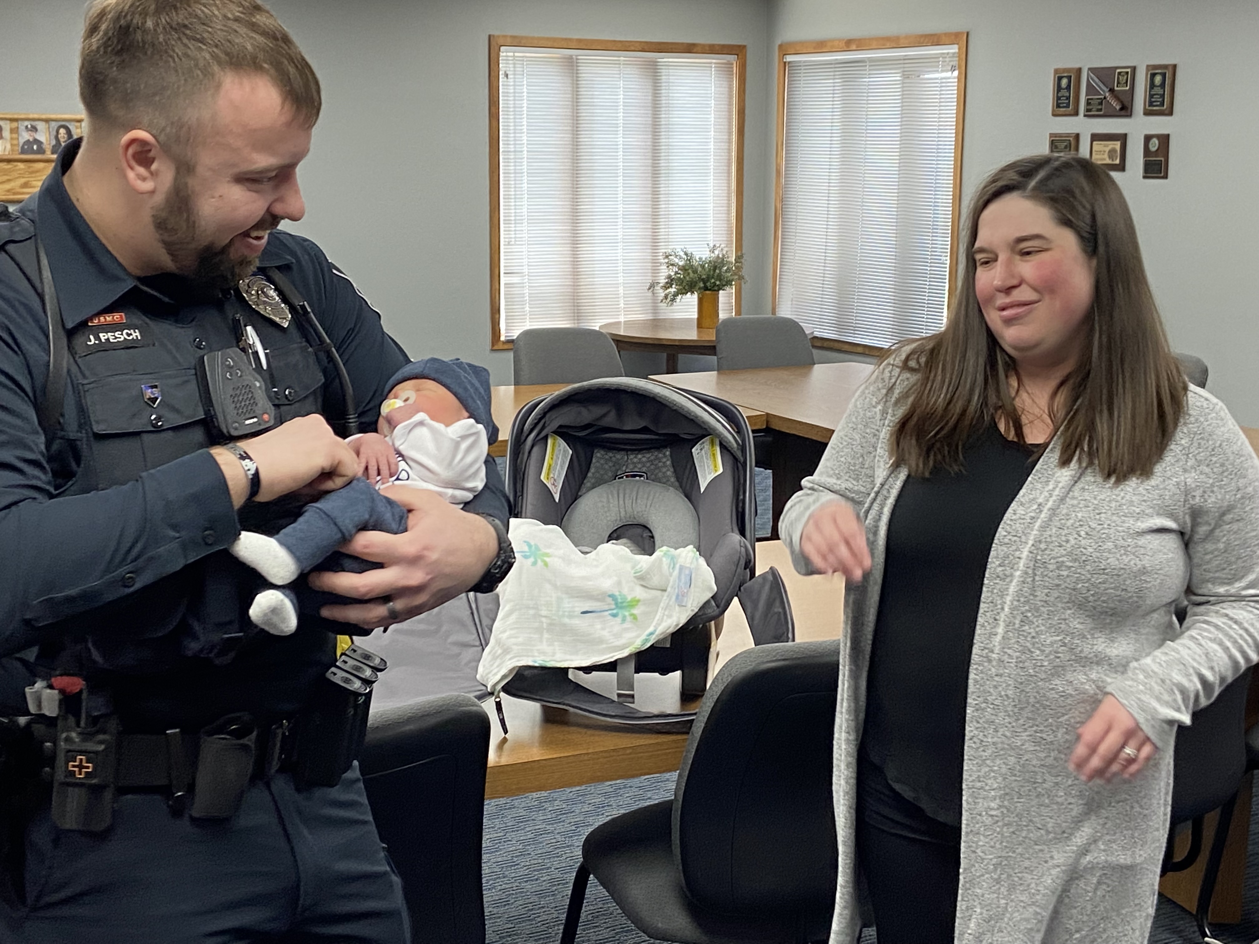 Germantown police officer praised for helping deliver baby boy