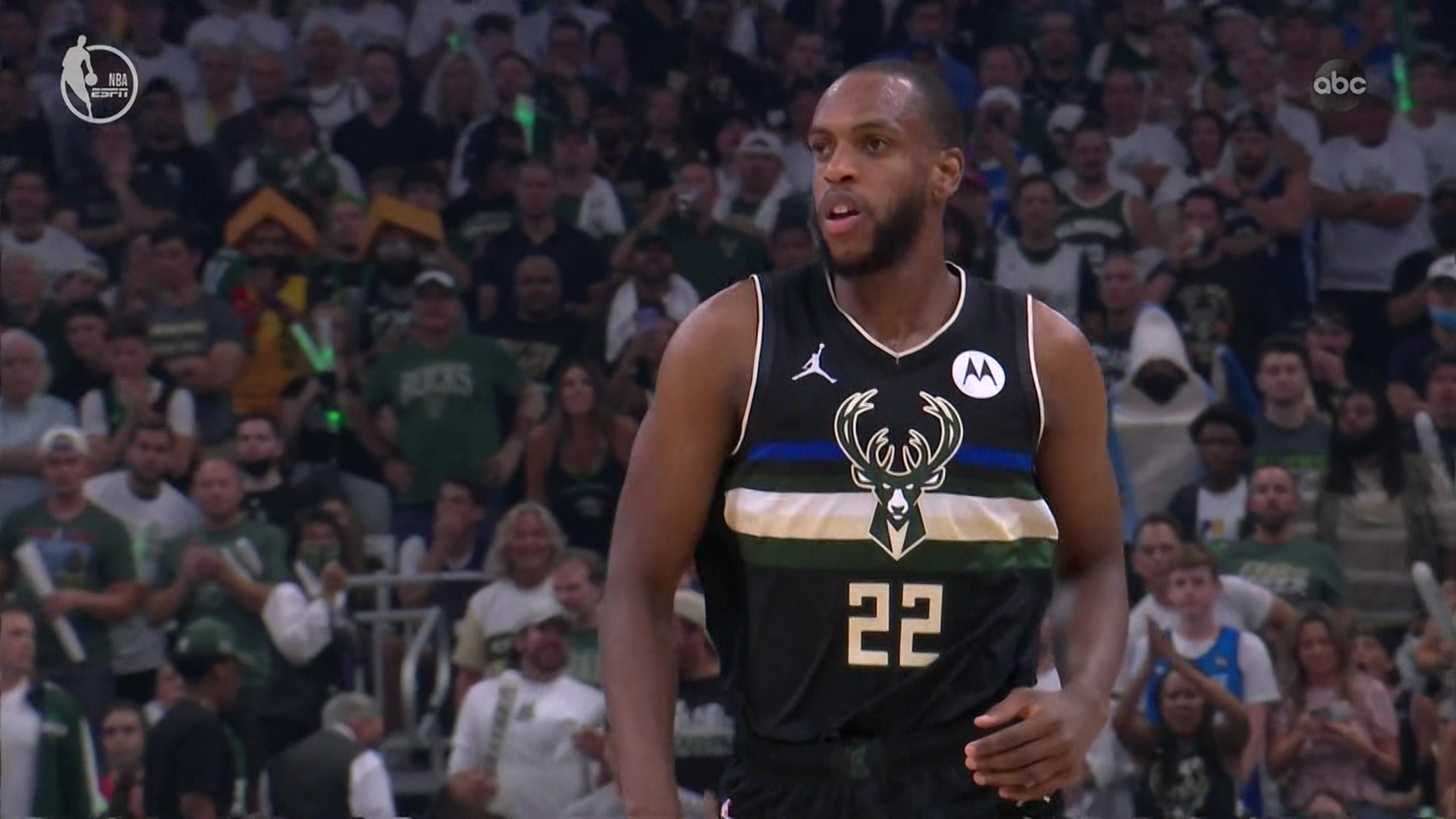 Khris Middleton selected to 2022 NBA All-Star Game